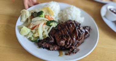 Big Island Grill food