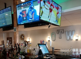Orchard Tavern West inside