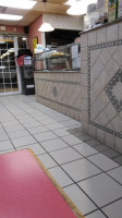 Ray's Real Pizza outside