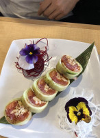 Oh My Sushi food