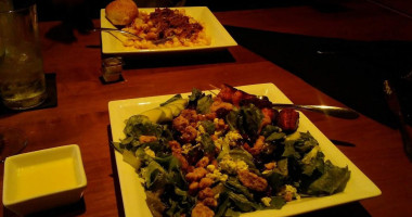 Bradley's Pub Grille food