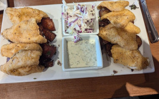 Bradley's Pub Grille food