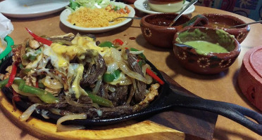 Trejo's Del Lago food