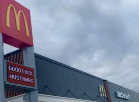 Mcdonald's outside