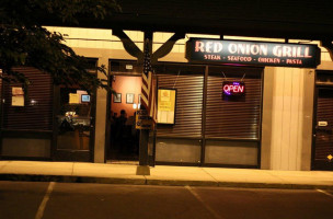 Red Onion Grill outside