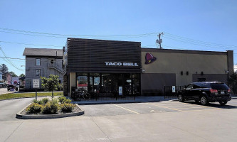 Taco Bell outside