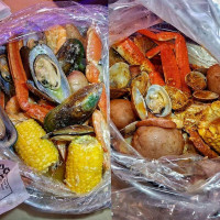 Hook Reel Cajun Seafood Bar food