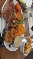 Five Shores Brewing food