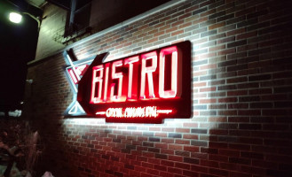 Jen Bistro On Main outside