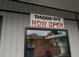 Daddy O's outside