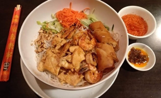 Bowl Of Phở Vietnamese Cuisine food