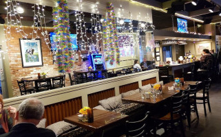 Farleys And Grill inside
