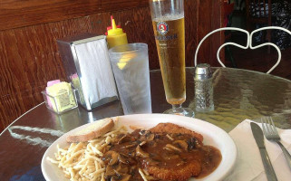 Eve's Cafe food