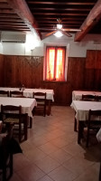 Zoe Deleu Catering inside
