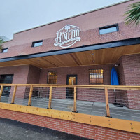 Palmetto Brewing Company outside