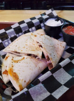The Local Pub Grill food