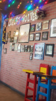 Los Agaves inside