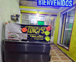 Western Pizza inside