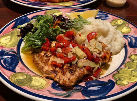 Laskara Restaurant food