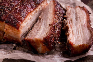 Hog N Bones food