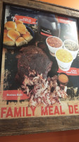 Hog N Bones food