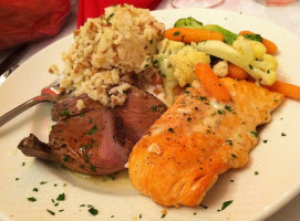 Niki's Quick Six food