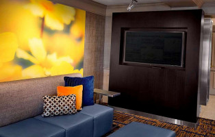 Sonesta Select Boston Danvers inside