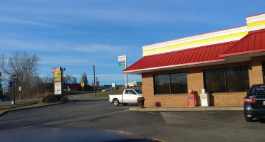 The Golden Skillet outside