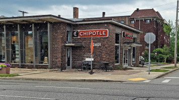 Chipotle Mexican Grill outside