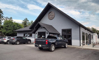 Portage Tap House outside