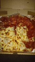 Benito's Pizza food