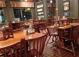 Cracker Barrel Old Country Store inside