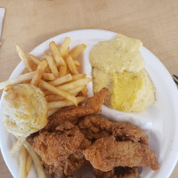 Danny's Fried Chicken food