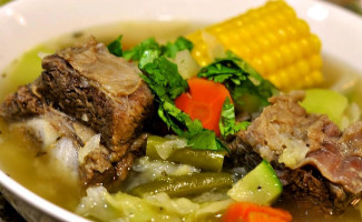 Esperanza Deli food