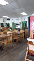 Pho Mai Han inside