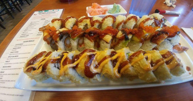 Paradise Sushi Grill food