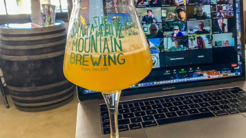 Brewery Twenty Five Taproom drink