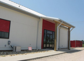 Howling Cow Dairy Education Center And Creamery outside