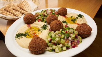 Yaba’s Middle Eastern Grill food
