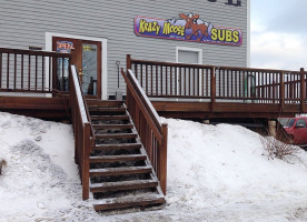 Krazy Moose Subs outside