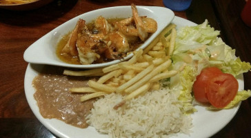 La Perla Del Pacifico food