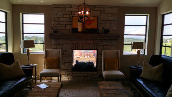 Bonobo Winery inside