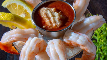 Sea Dragon Lounge food