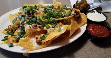 Dyckman Saloon food