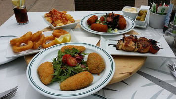 Vicious Fishes Brewery food