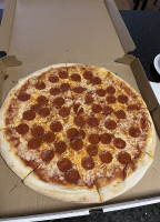 Angolino Pizza food