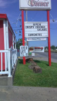 Ice Cream Corner outside