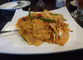 Royal Thai Cuisine food