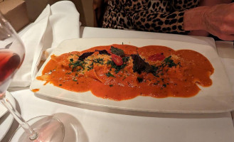 Toma Restaurant & Bar food