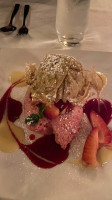 Toma Restaurant & Bar food